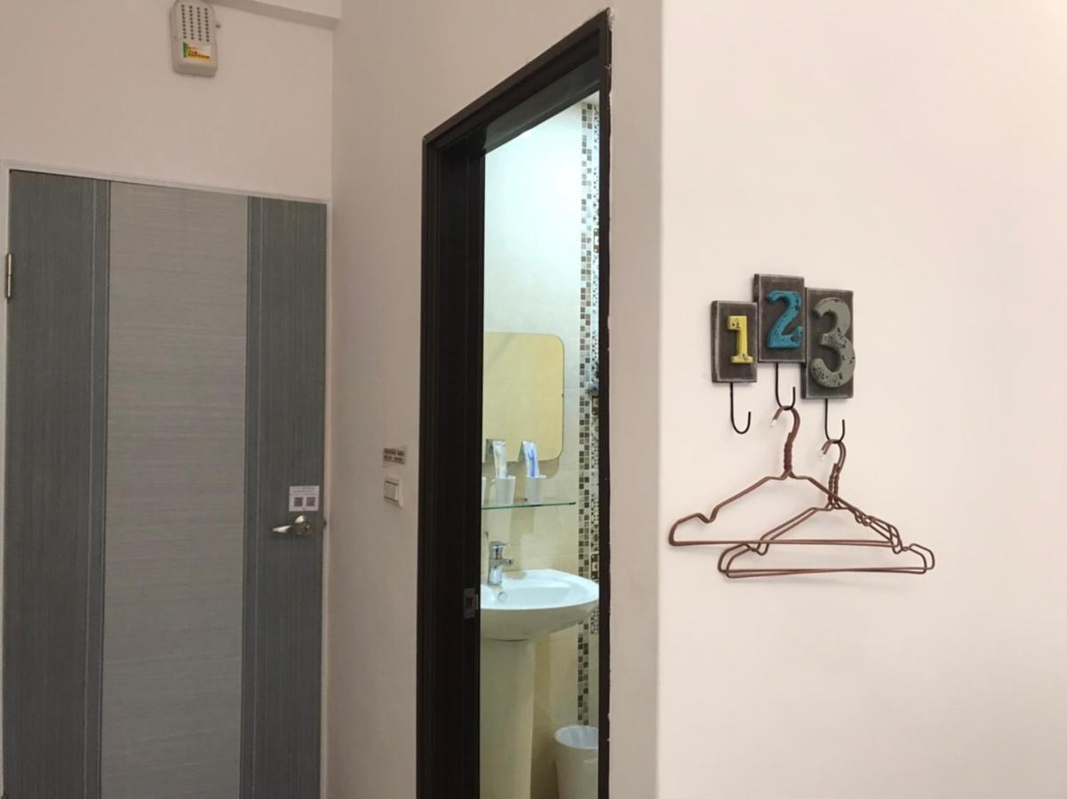 הואליין סיטי 小小鋼琴家民宿&近夜市文創美食街 מראה חיצוני תמונה